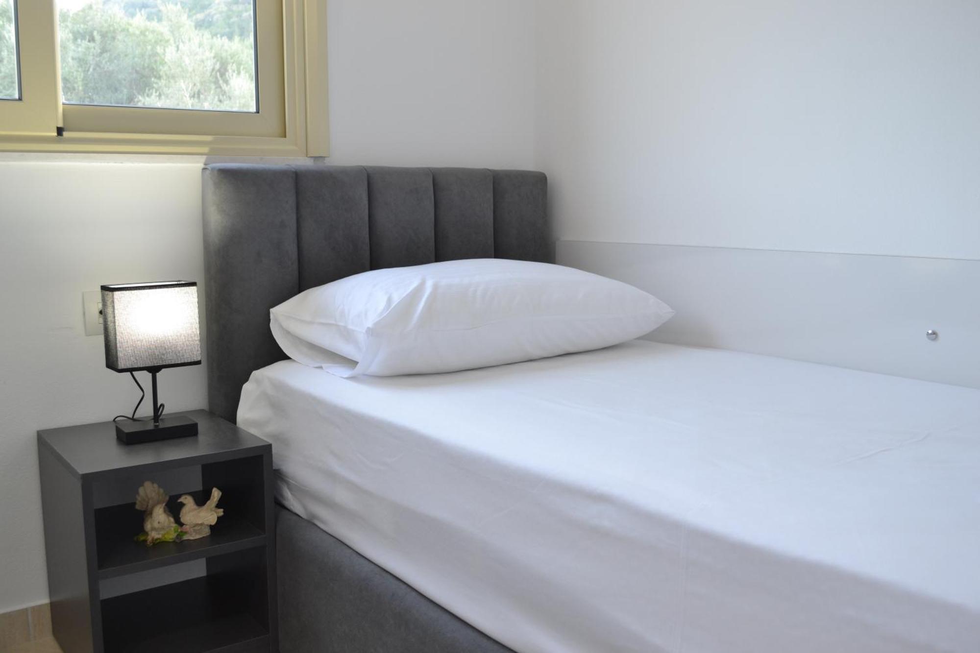 Seaview Gateway 2 Bedrooms Apartment & Garage Vlore Ngoại thất bức ảnh