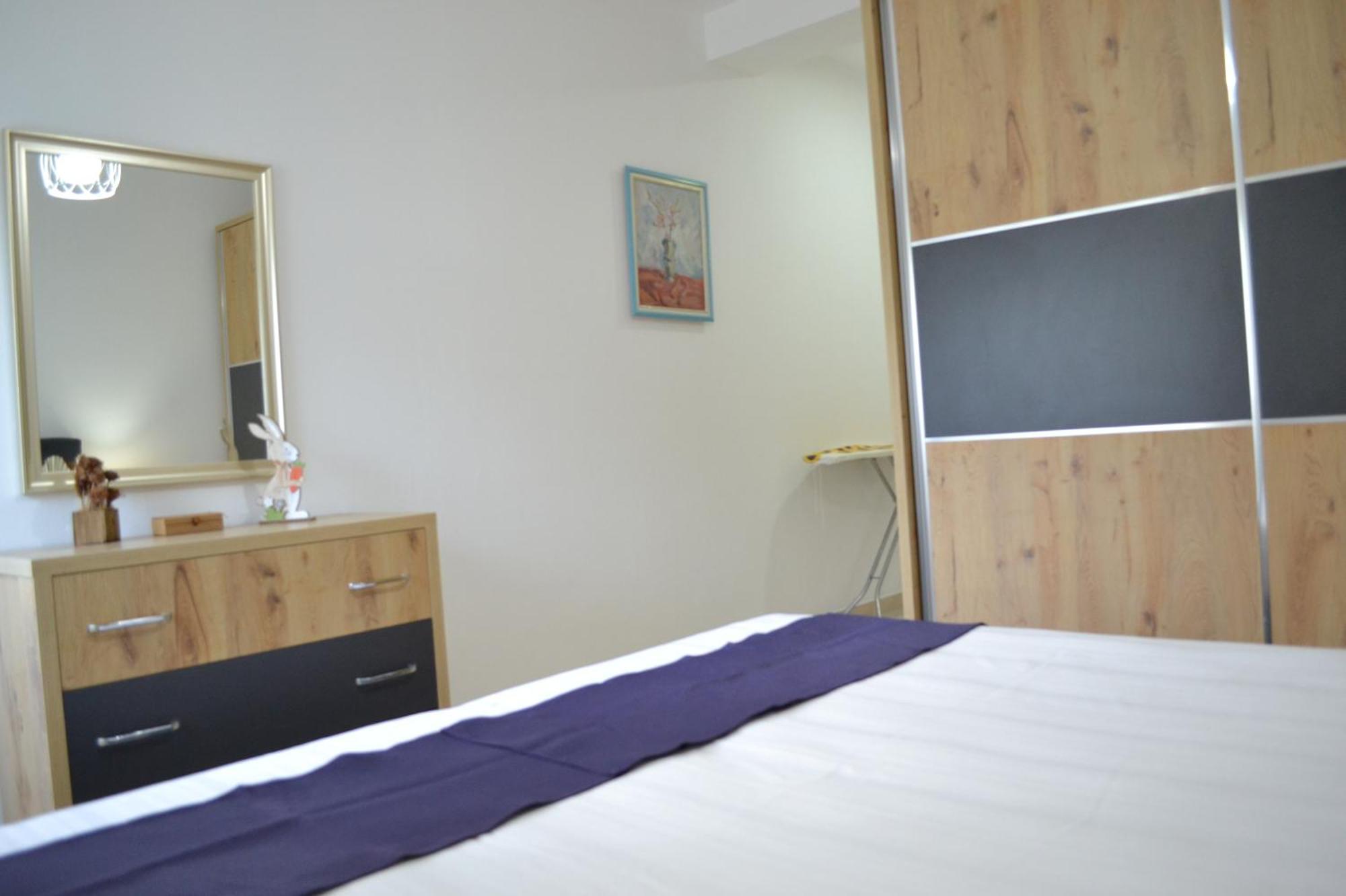 Seaview Gateway 2 Bedrooms Apartment & Garage Vlore Ngoại thất bức ảnh