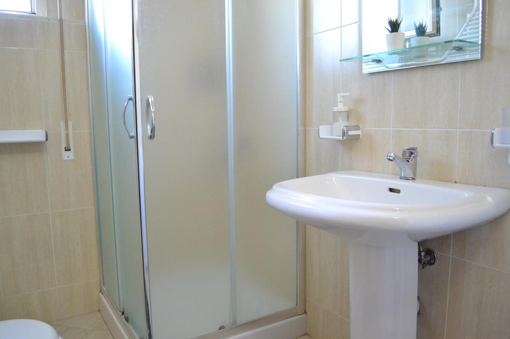 Seaview Gateway 2 Bedrooms Apartment & Garage Vlore Ngoại thất bức ảnh